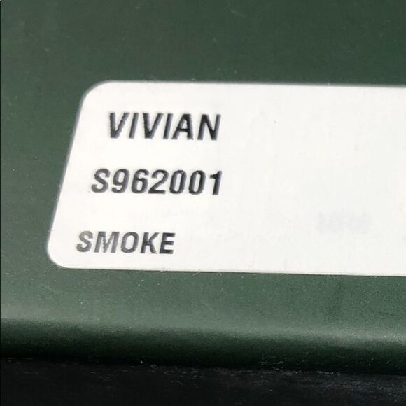 š
ŗKATEāSpadeāVivianāPumpāsmokeāszā8.5 - Picture 5 of 6